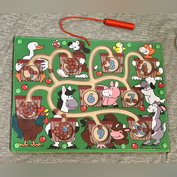 Melissa & Doug - Magnetic Number Maze Counting Toy  Wand Farm Board Toddler Kids - Picture 3 of 8